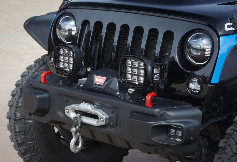 Детали экстерьера Jeep Luminator Concept 2017 года  (фото 4 из 13)